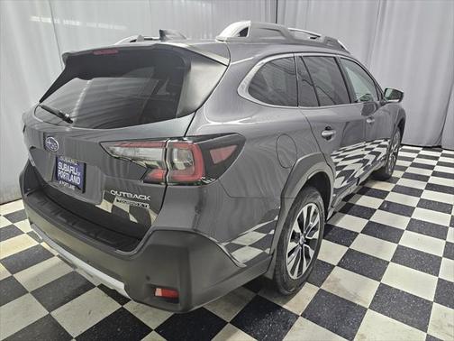 2025 Subaru Outback Touring XT