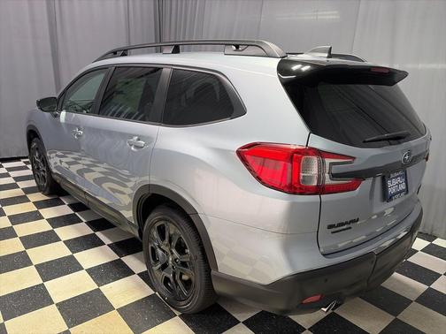 Silver Metallic 2026 Subaru Ascent Onyx Edition Touring 7-Passenger