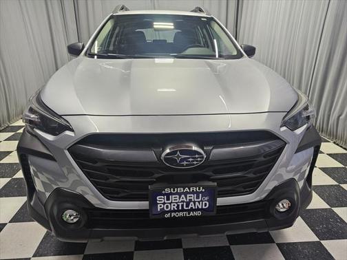 2025 Subaru Outback Base