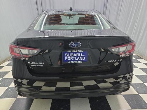 Crystal Black Silica 2025 Subaru Legacy Premium