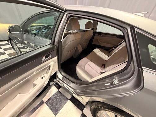 Gray 2017 Hyundai SONATA Hybrid SE