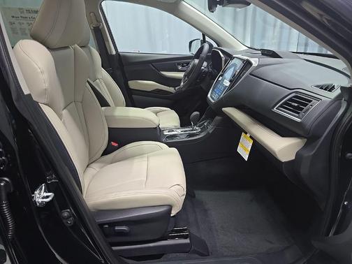 Black / Silver 2026 Subaru Ascent Limited 8-Passenger