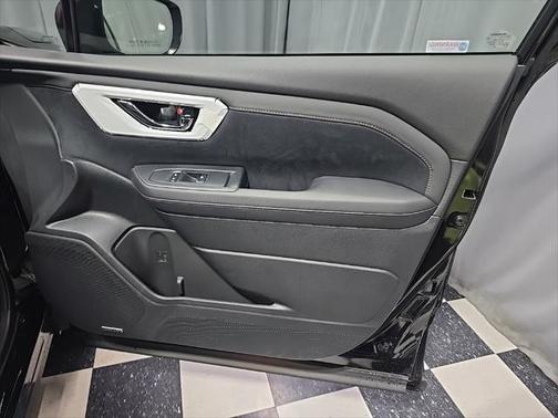 2025 Subaru Forester Hybrid Touring