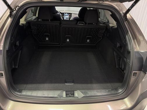 Bronze Metallic 2023 Subaru Outback Premium