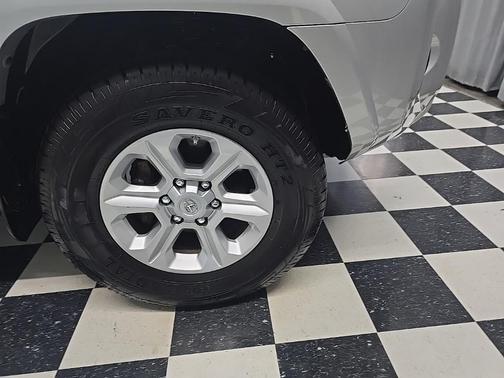2014 Toyota 4Runner SR5