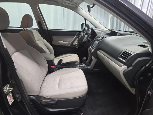Dark Gray Metallic 2017 Subaru Forester 2.5i