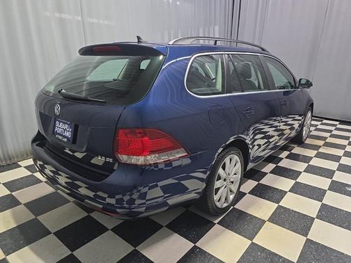 2014 Volkswagen Jetta SportWagen Auto SE w/Sunroof