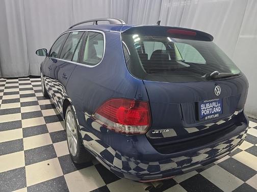 2014 Volkswagen Jetta SportWagen Auto SE w/Sunroof