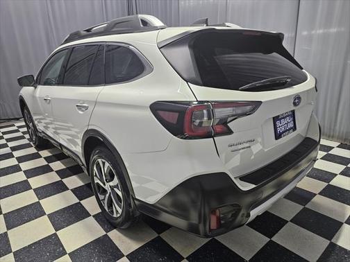 2022 Subaru Outback Touring
