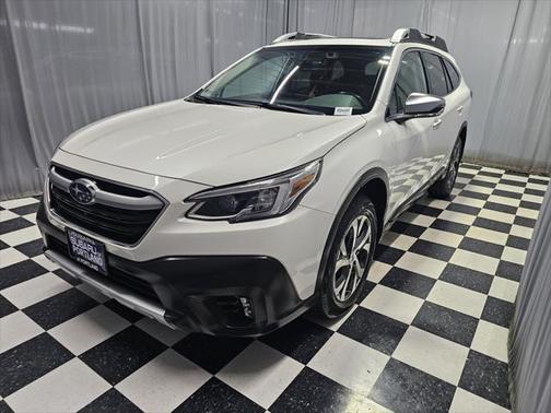 2022 Subaru Outback Touring