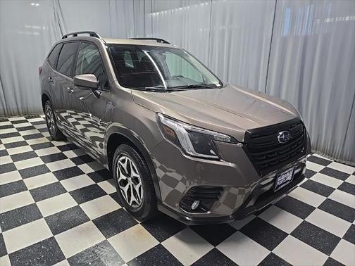 2022 Subaru Forester Premium