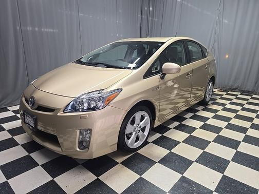 Sandy Beach Metallic 2011 Toyota Prius V