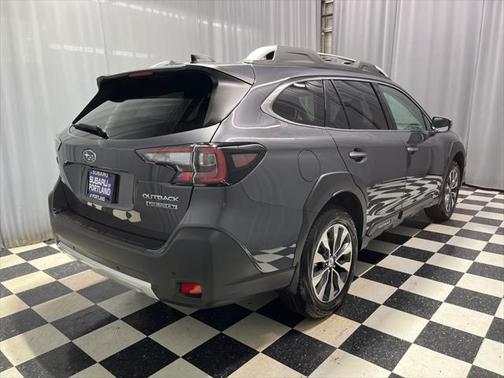 2025 Subaru Outback Touring XT