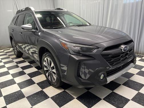 2025 Subaru Outback Touring XT