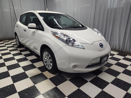 2015 Nissan Leaf S