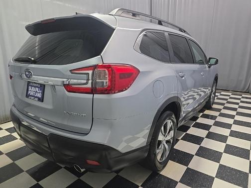2024 Subaru Ascent Premium 7-Passenger
