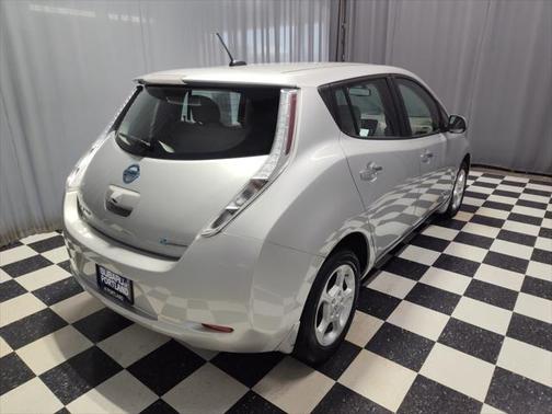 2015 Nissan Leaf SV