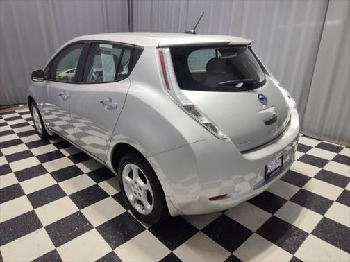 2015 Nissan Leaf SV