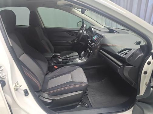 Crystal White Pearl 2021 Subaru Crosstrek Premium