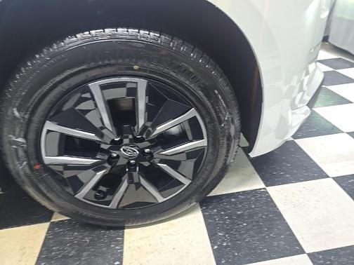 White Pearl 2026 Subaru Solterra Premium