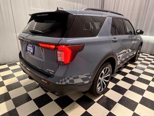 Vapor Blue 2025 Ford Explorer ST-Line