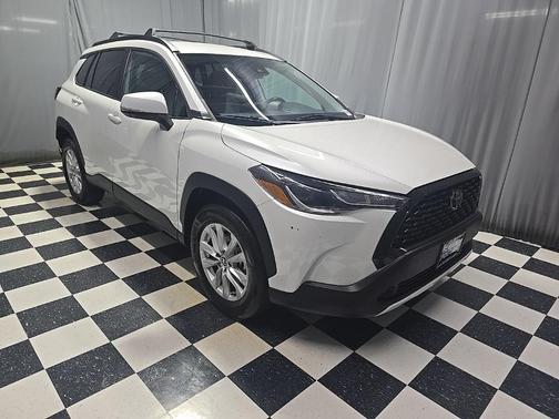 2022 Toyota Corolla Cross LE