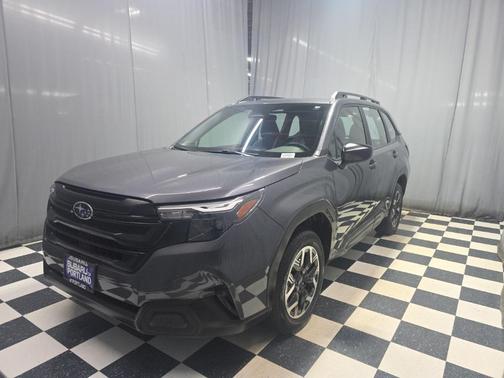 2025 Subaru Forester Base