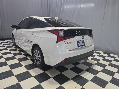 2019 Toyota Prius LE