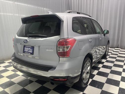 2016 Subaru Forester 2.5i Touring