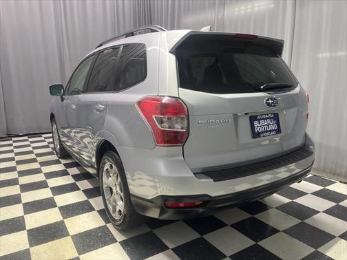 2016 Subaru Forester 2.5i Touring