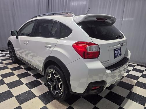 Satin White Pearl 2013 Subaru XV Crosstrek 2.0i Premium