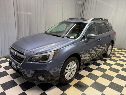 Twilight Blue Metallic 2018 Subaru Outback 2.5i Premium