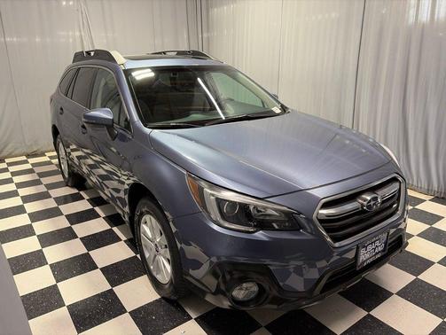 Twilight Blue Metallic 2018 Subaru Outback 2.5i Premium
