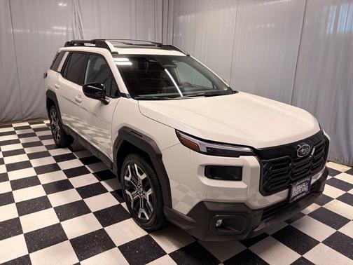 Crystal White Pearl 2026 Subaru Outback Touring XT