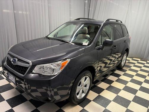Dark Gray Metallic 2016 Subaru Forester 2.5i Limited