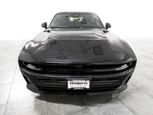 Diamond Black Crystal Pearlcoat 2026 Dodge Charger R/T