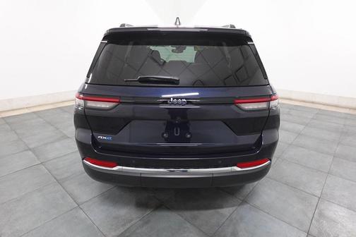 2022 Jeep Grand Cherokee 4xe Base