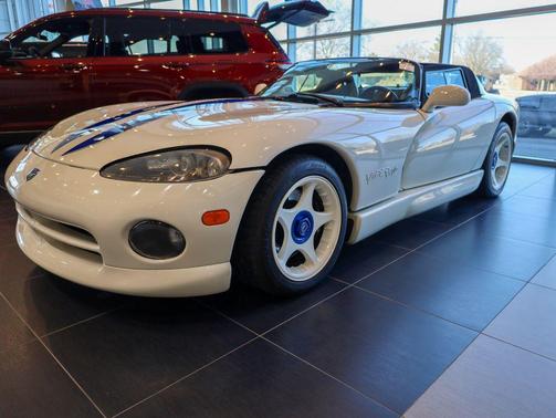 1996 Dodge Viper RT/10