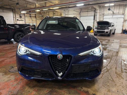 2019 Alfa Romeo Stelvio Ti