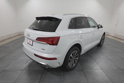 2024 Audi Q5 45 S line Premium