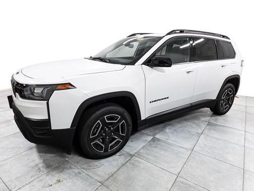 Bright White Clearcoat 2026 Jeep Cherokee Limited