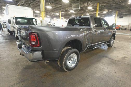 2026 RAM 3500 Tradesman Crew Cab 4x4 8' Box