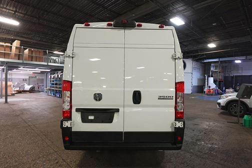 Bright White Clearcoat 2023 RAM ProMaster 3500 High Roof