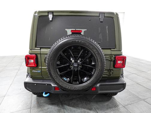 Sarge Green Clearcoat 2022 Jeep Wrangler Unlimited 4xe Sahara