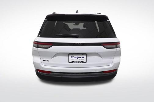 2026 Jeep Grand Cherokee Altitude