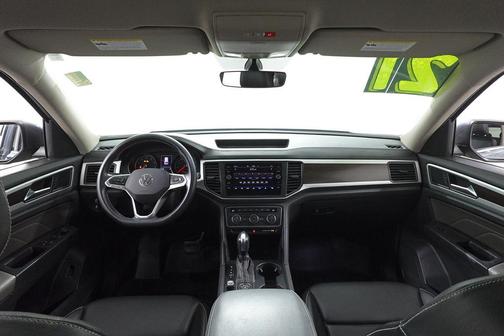 2021 Volkswagen Atlas 3.6L SE w/Technology