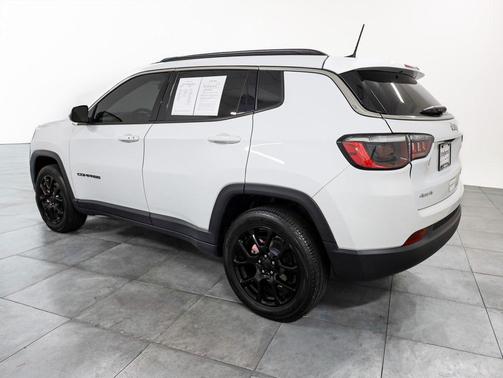 2024 Jeep Compass Latitude Lux