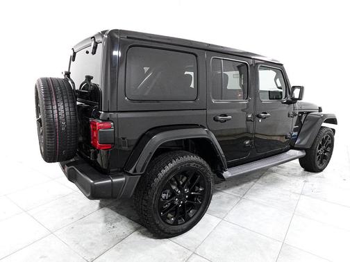 Black Clearcoat 2022 Jeep Wrangler Unlimited 4xe Sahara