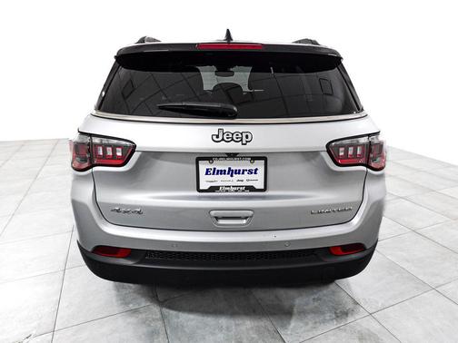 Silver Zynith Metallic Clearcoat 2025 Jeep Compass Limited