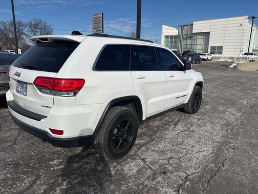 2018 Jeep Grand Cherokee Laredo E